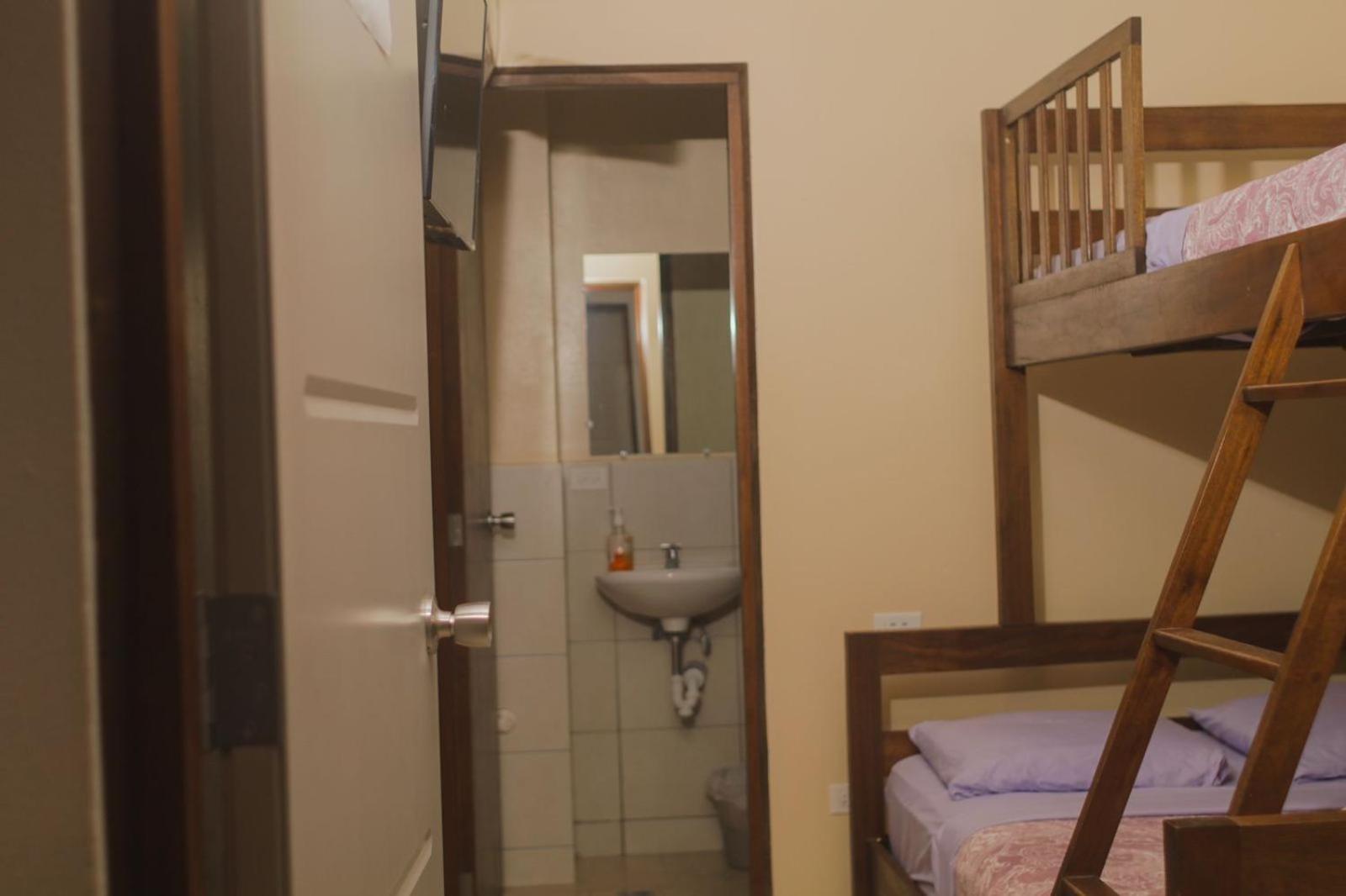Airport Inn マナグア エクステリア 写真